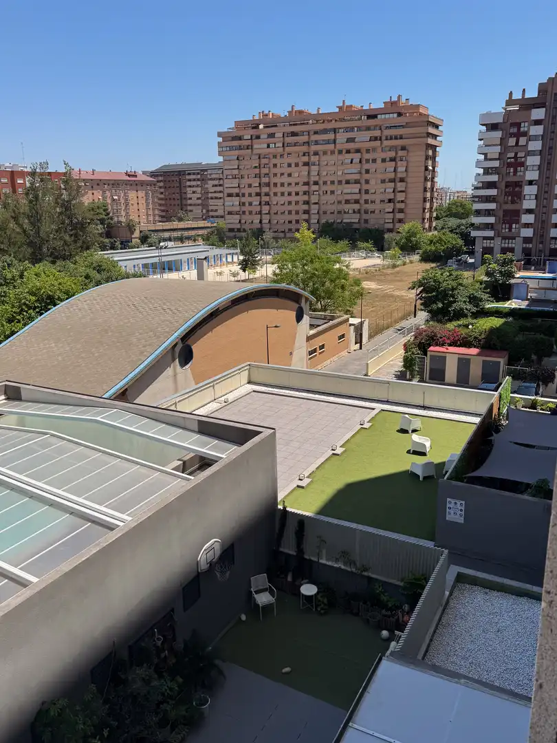 Terrasse von Wohnung zum Verkauf in Valencia mit Klimaanlage, Abstellraum und Schwimmbad