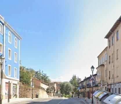 Vista exterior de Casa o chalet en venta en Burgos Capital