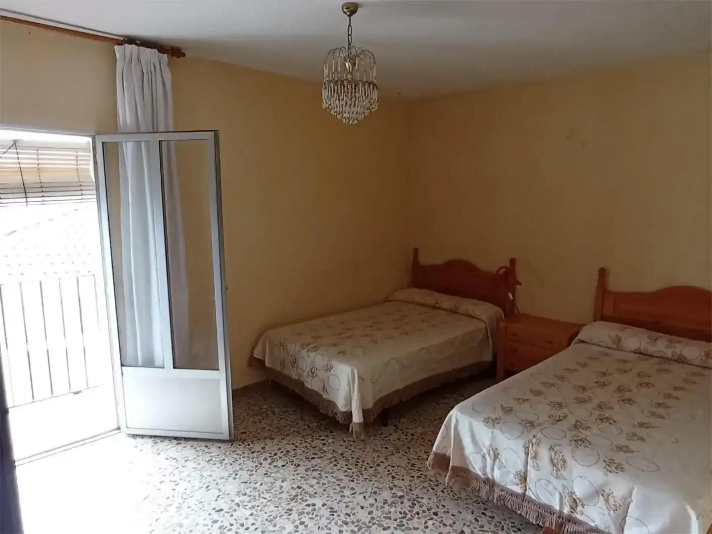 Dormitori de Pis en venda en Villar de Plasencia amb Aire condicionat i Balcó