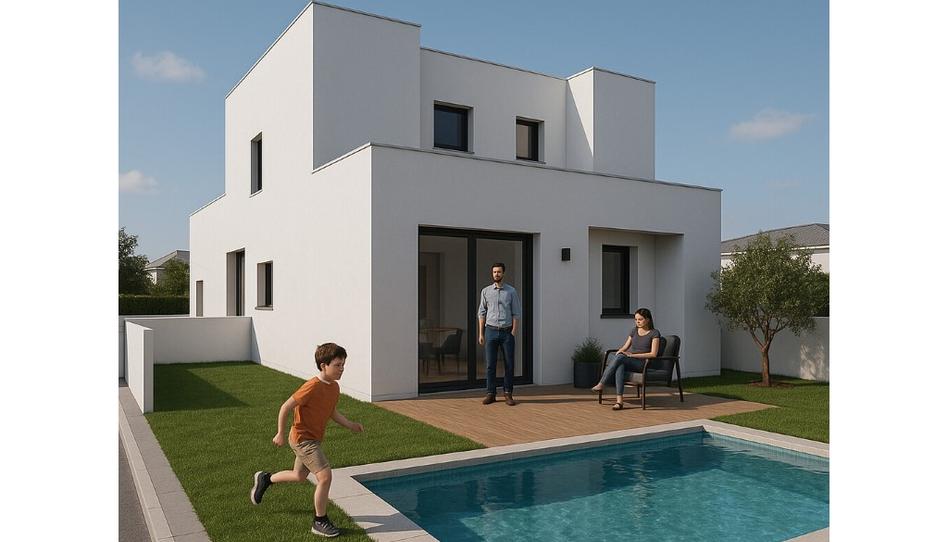 Foto 1 de Residencial en venda a Urbanizacion Els Xiprers, 7-c, Vilatenim, Girona