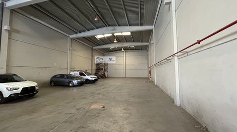 Foto 2 von Fabrikhallen zur Miete in C/ Rudolf Diesel, Avda. Cataluña, Zaragoza Capital