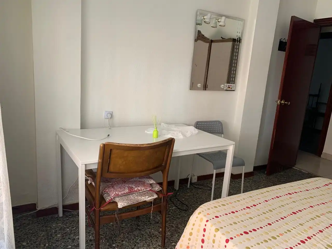 Dining room of Flat for rent in Cuenca  with Heating, Terrace and Furnished