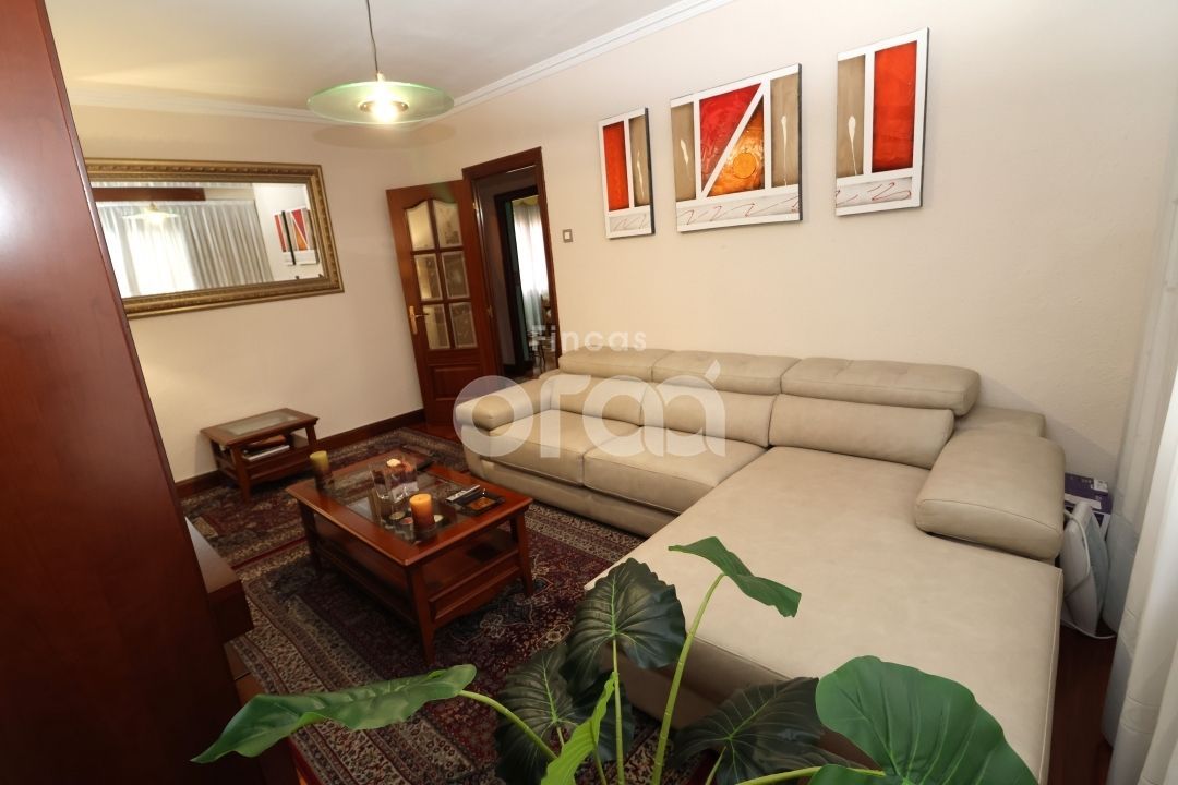 Living room of Flat for sale in Santurtzi   with Heating and Private garden