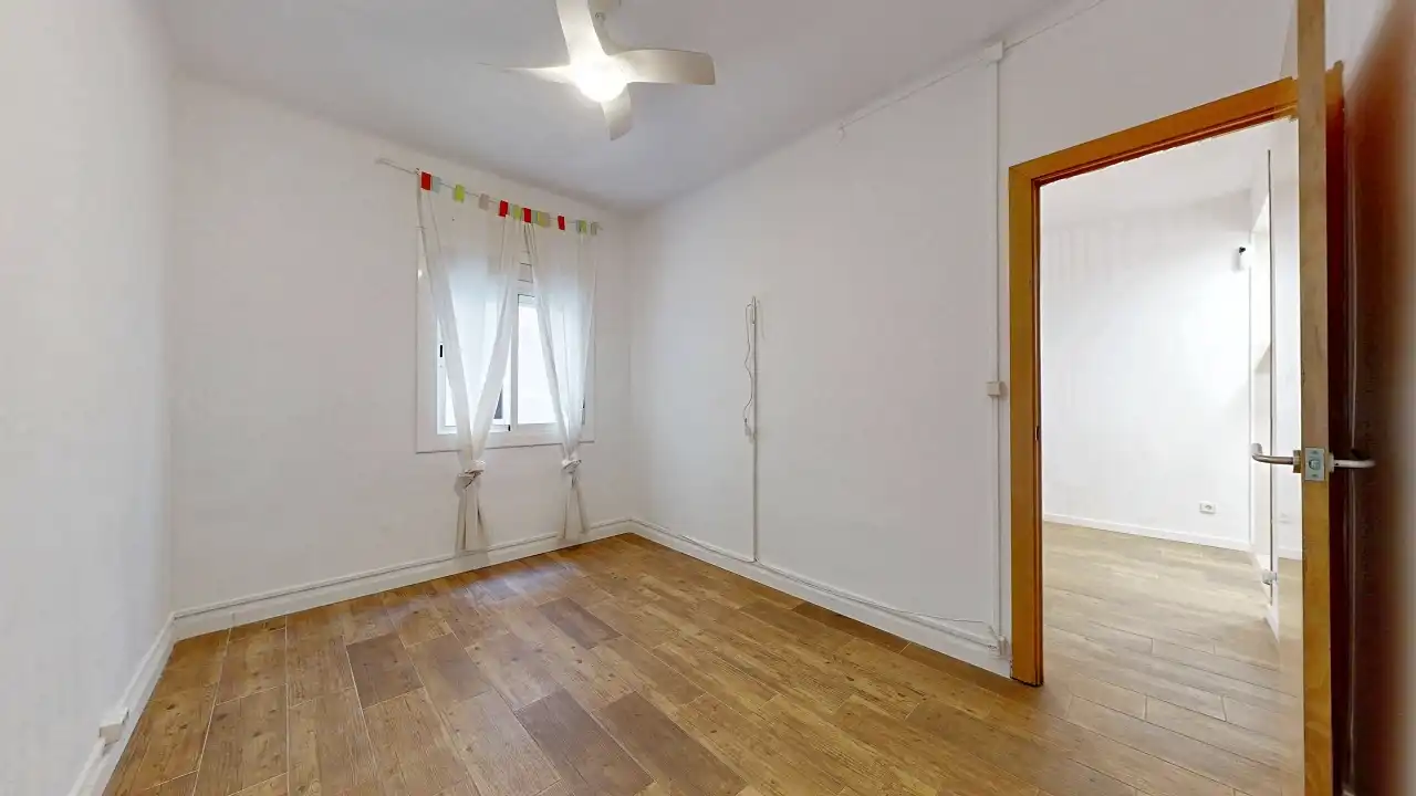 Habitación de Piso en venta en L'Hospitalet de Llobregat
