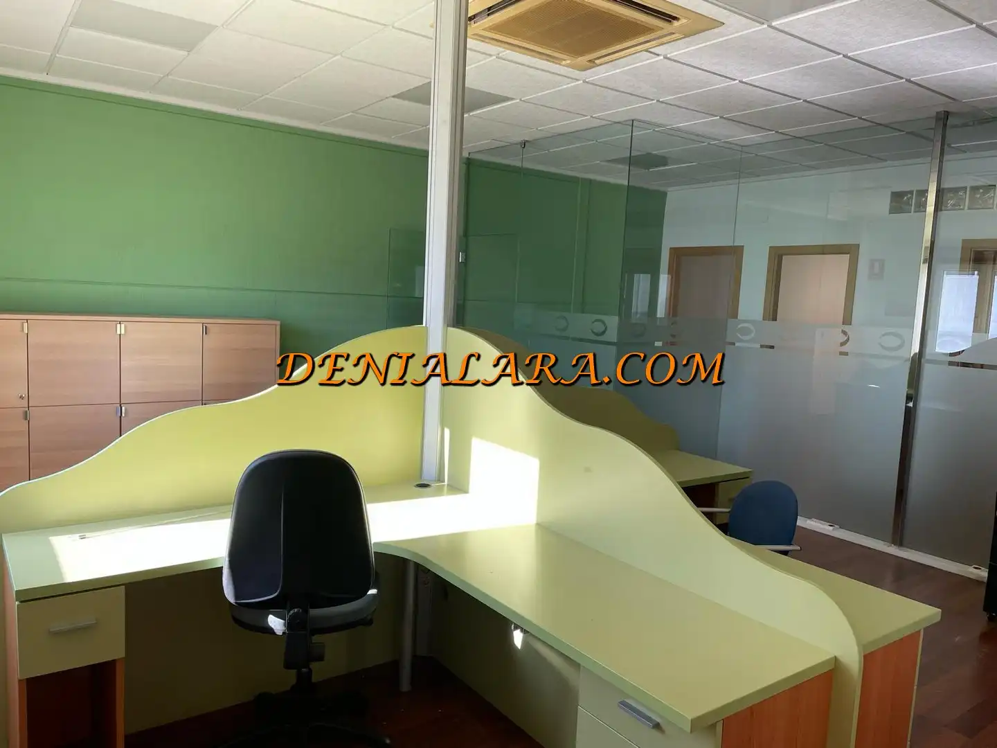 Oficina de alquiler en Beniarbeig con Amueblado