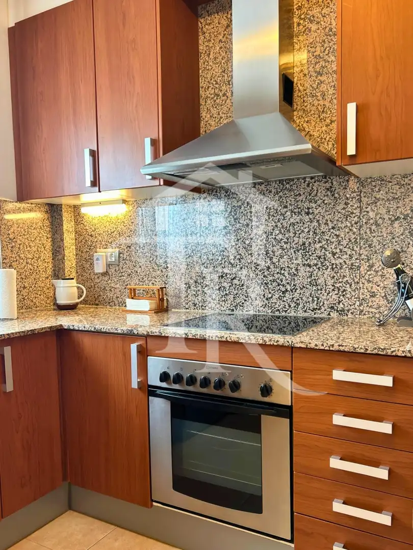 Cuina de Casa adosada en venda en Roda de Berà amb Aire condicionat, Calefacció i Jardí privat