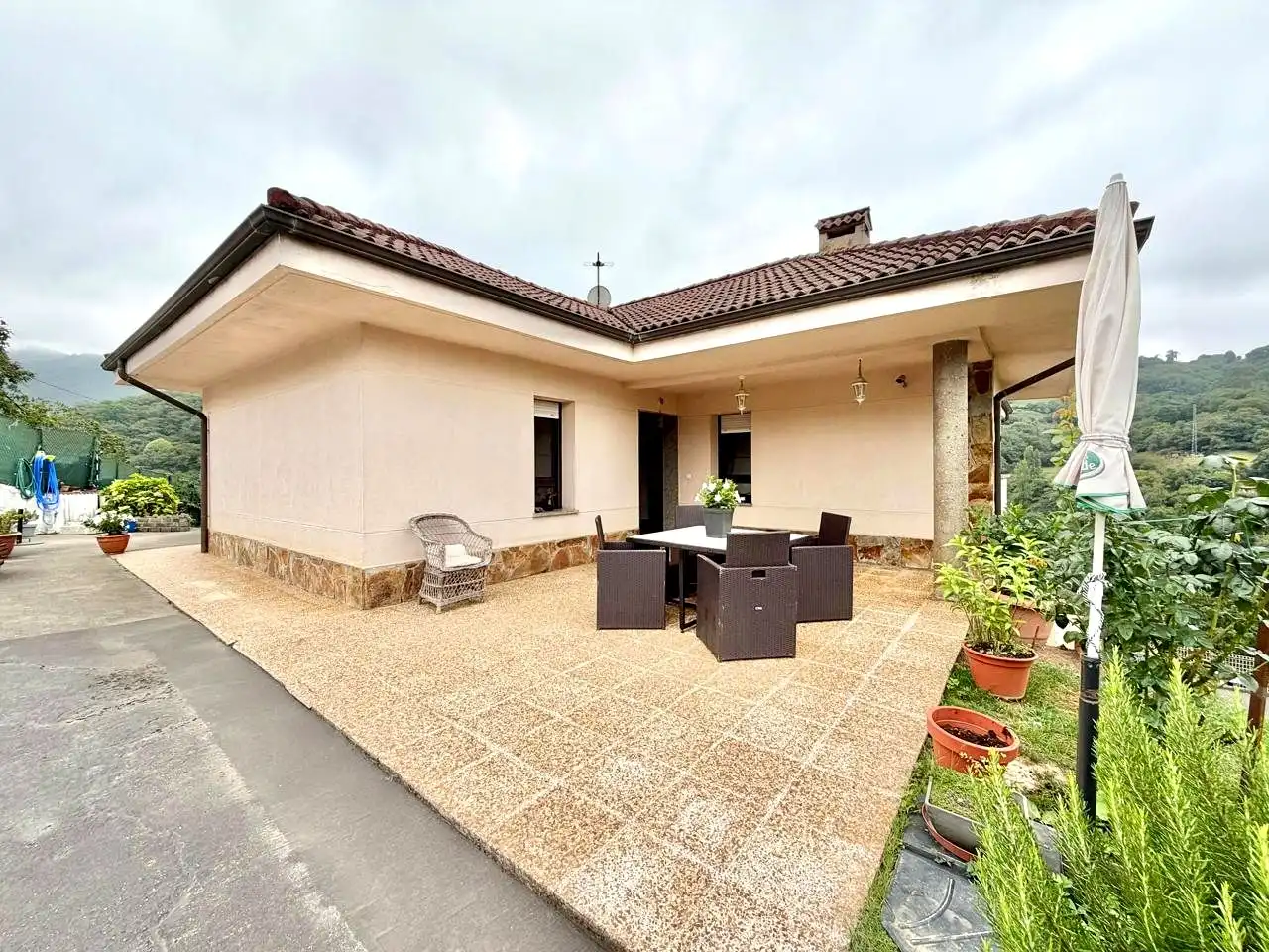Casa o chalet en venta en LG MORTERA, Parroquias Sur - La Manjoya