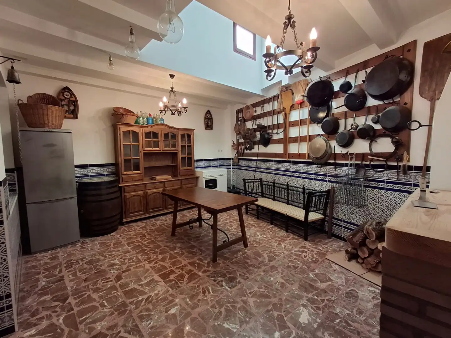 Cocina de Casa o chalet en venta en Alcázar de San Juan con Aire acondicionado, Calefacción y Terraza