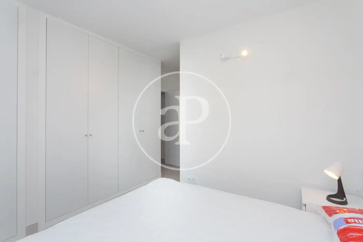 Schlafzimmer von Wohnung zur Miete in Madrid mit Klimaanlage, Heizung und Terrasse