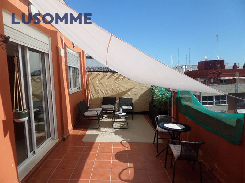 Terrace of Attic to rent in  Valencia Capital  with Terrace, Furnished and Oven