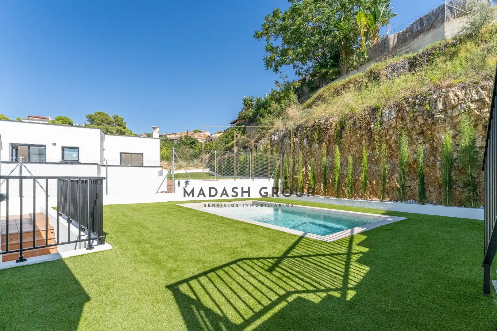 Villa mit Pool zum Verkauf in Avenida de la Marca Hispànica, imagen 50