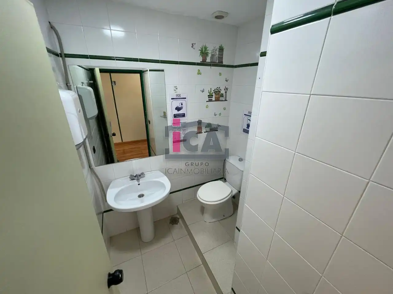 Local comercial en venda a AVDA HERNÁN CORTES, imagen 13