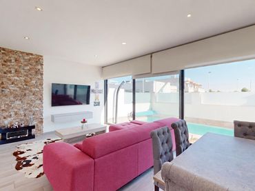 Villa mit Balkon zum Verkauf in San Pedro del Pinatar
