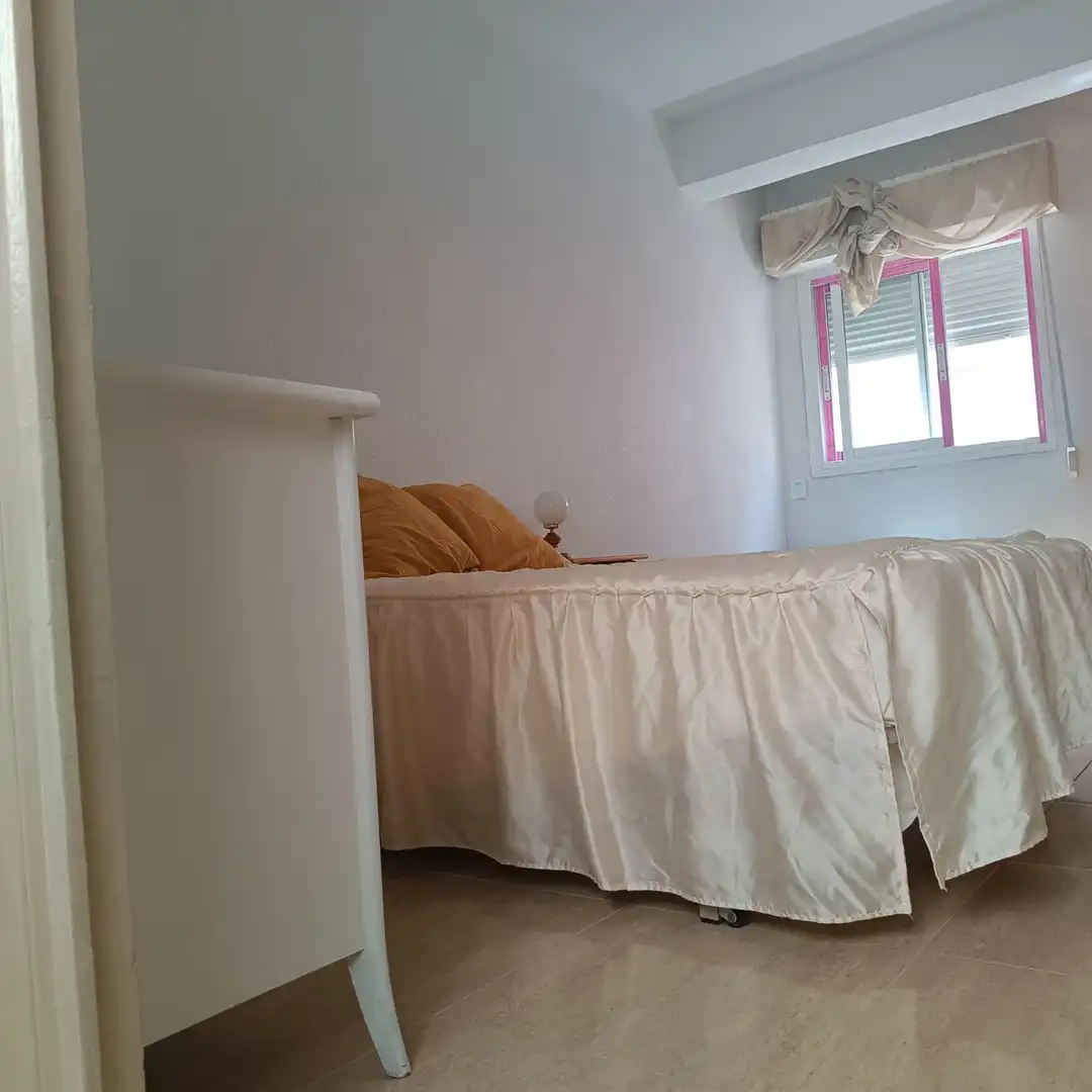 Schlafzimmer von Wohnung zur untervermieten in Murcia mit Möbliert