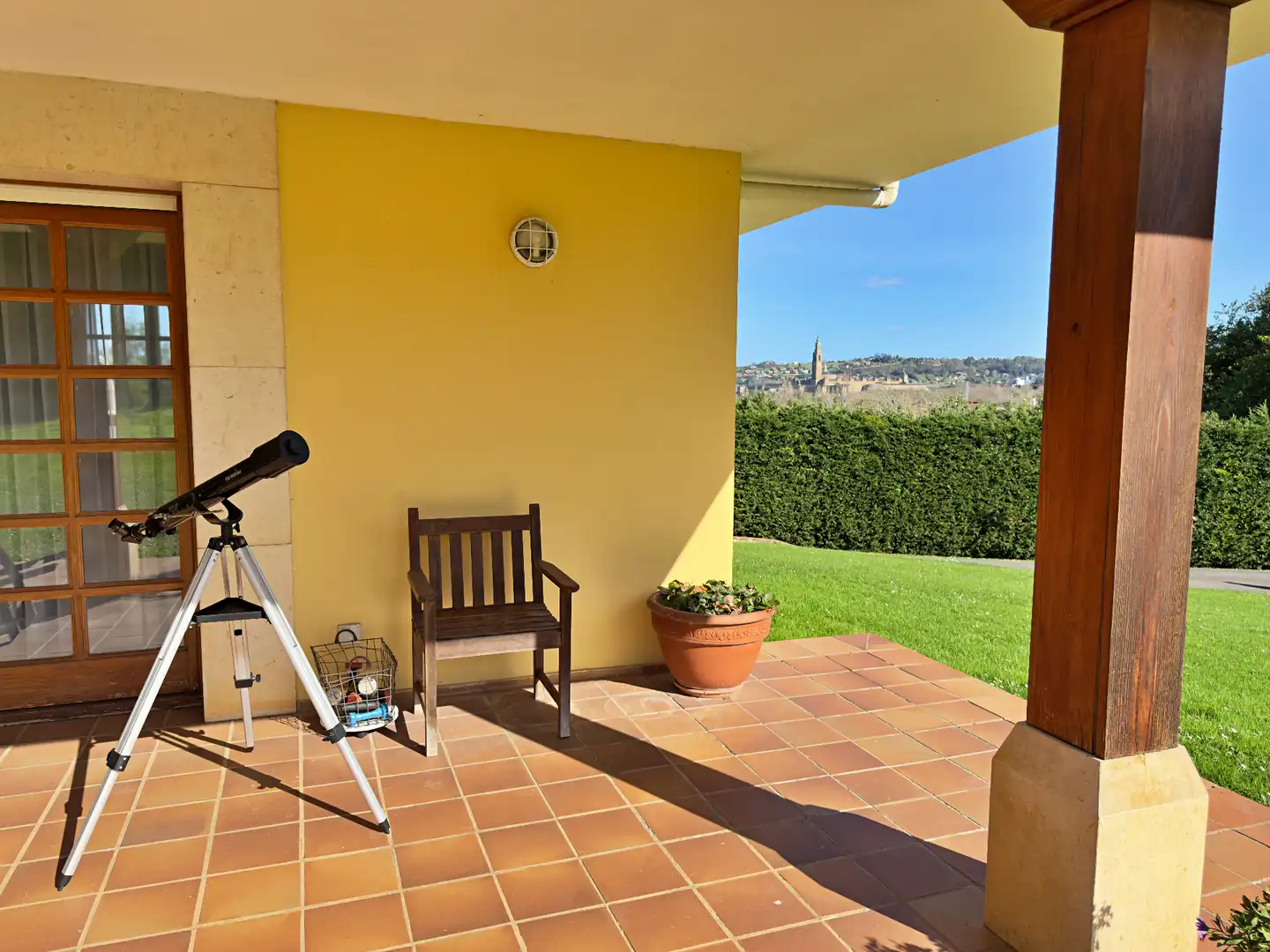 Terrassa de Casa o xalet en venda en Gijón  amb Calefacció, Parquet i Terrassa