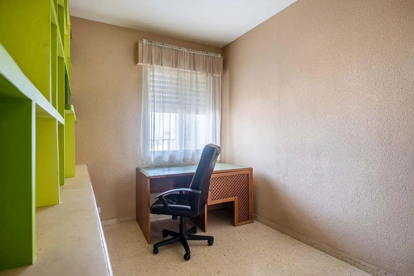 Bedroom of Flat for sale in Dos Hermanas  with Air Conditioner, Terrace and Furnished