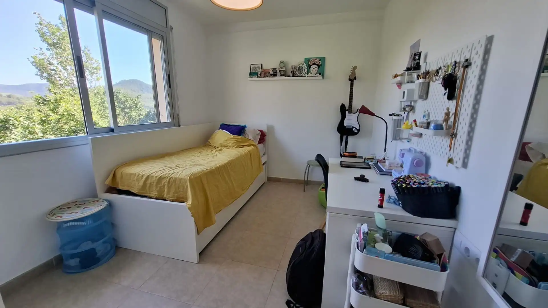 Habitación de Casa o chalet en venta en Vallirana, Barcelona