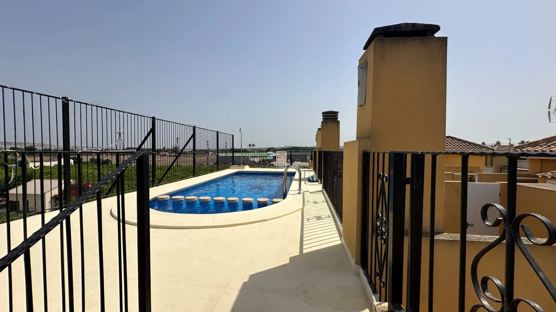 Swimming pool of Houses for sale in Daya Nueva  with Swimming Pool
