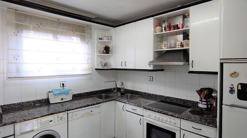 Foto 4 de Casa adosada en venta en Salcedillo Auzoa, Valle de Trápaga-Trapagaran, Bizkaia