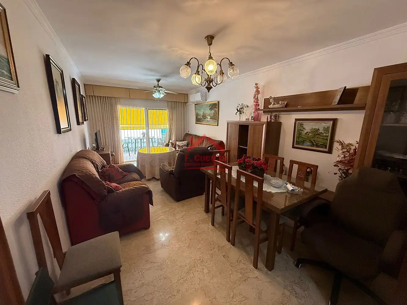 Sala d'estar de Apartament en venda en Vélez-Málaga amb Aire condicionat, Calefacció i Terrassa