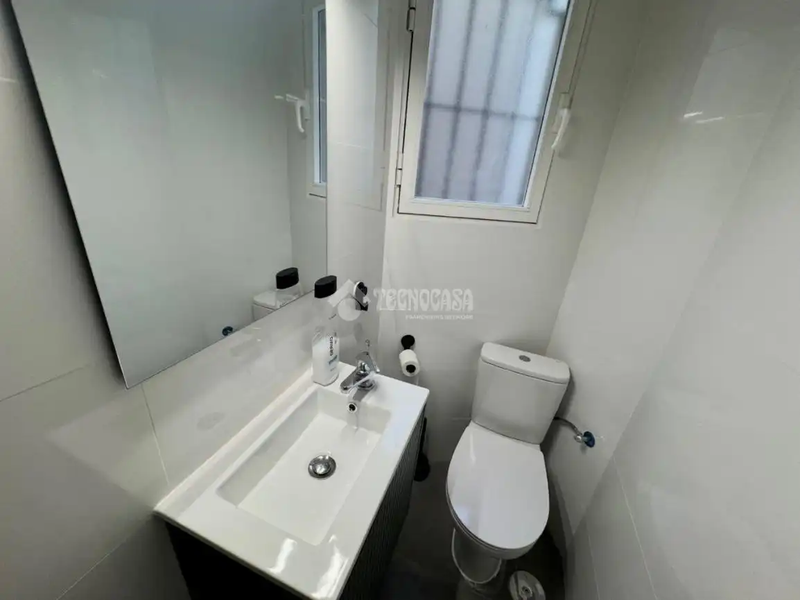 Badezimmer von Wohnung zur Miete in Tetuán