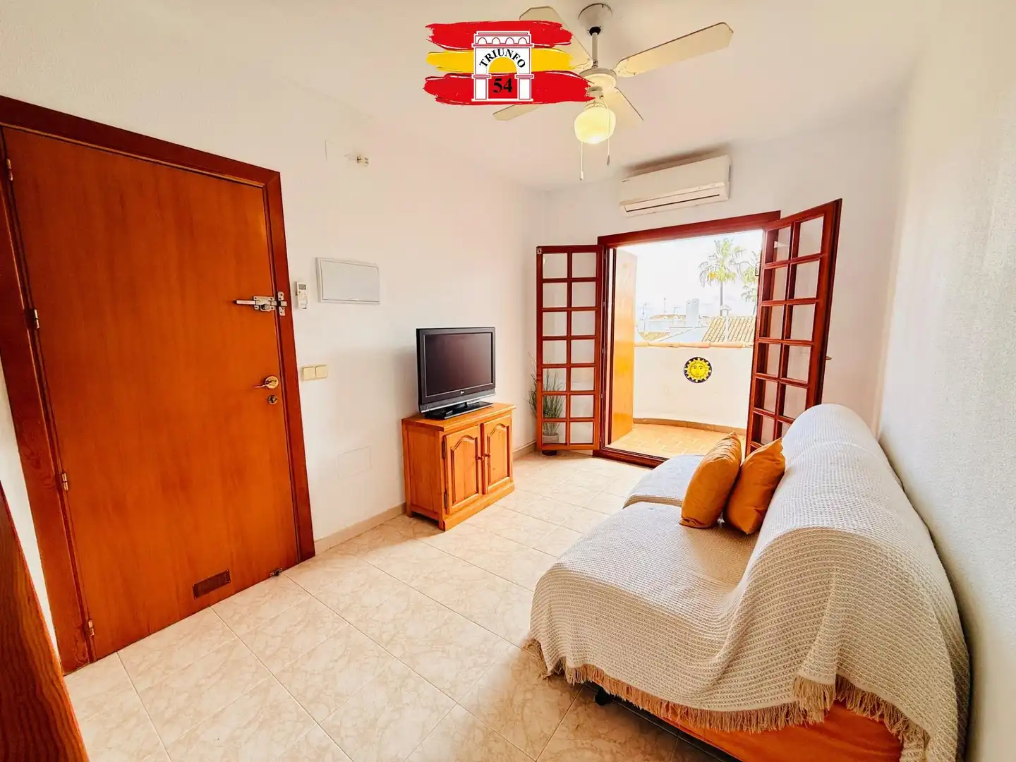 Sala de estar de Piso en venta en Pilar de la Horadada con Aire acondicionado, Amueblado y Balcón