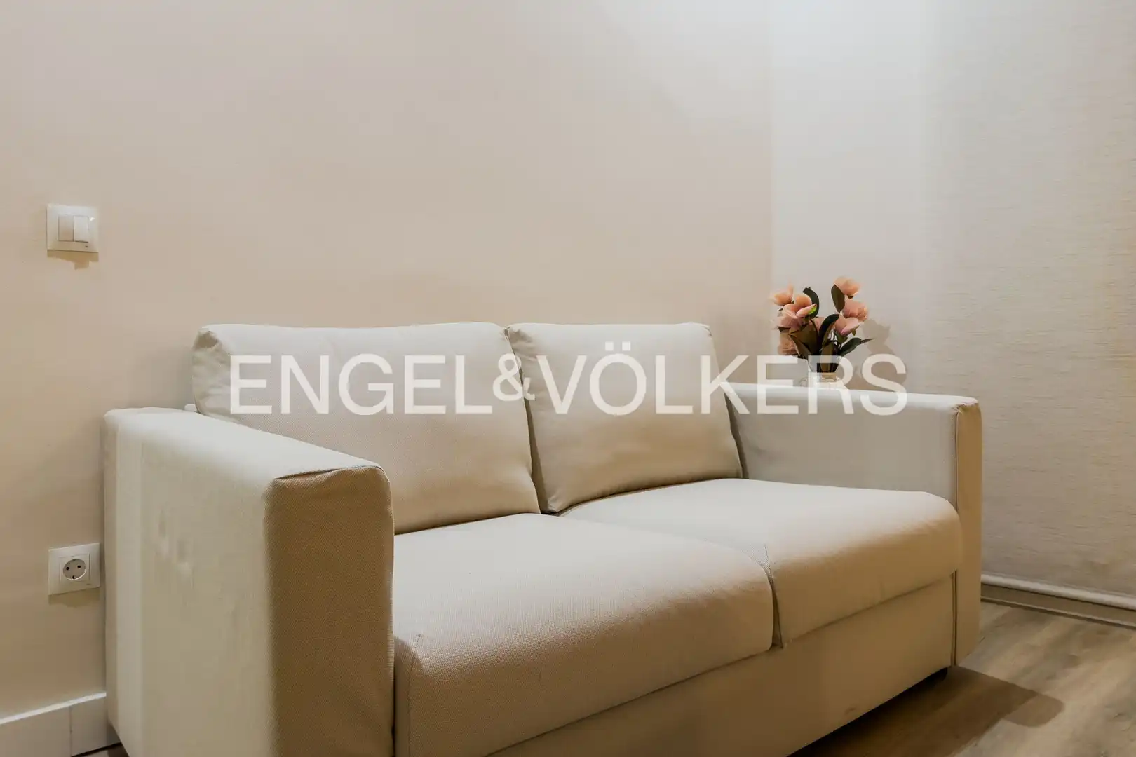 Living room of Flat for rent in Ciutat Vella