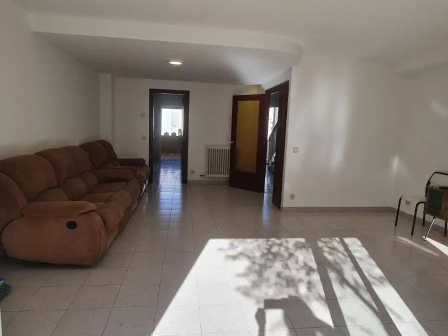 Sala de estar de Casa adosada en venta en Palau