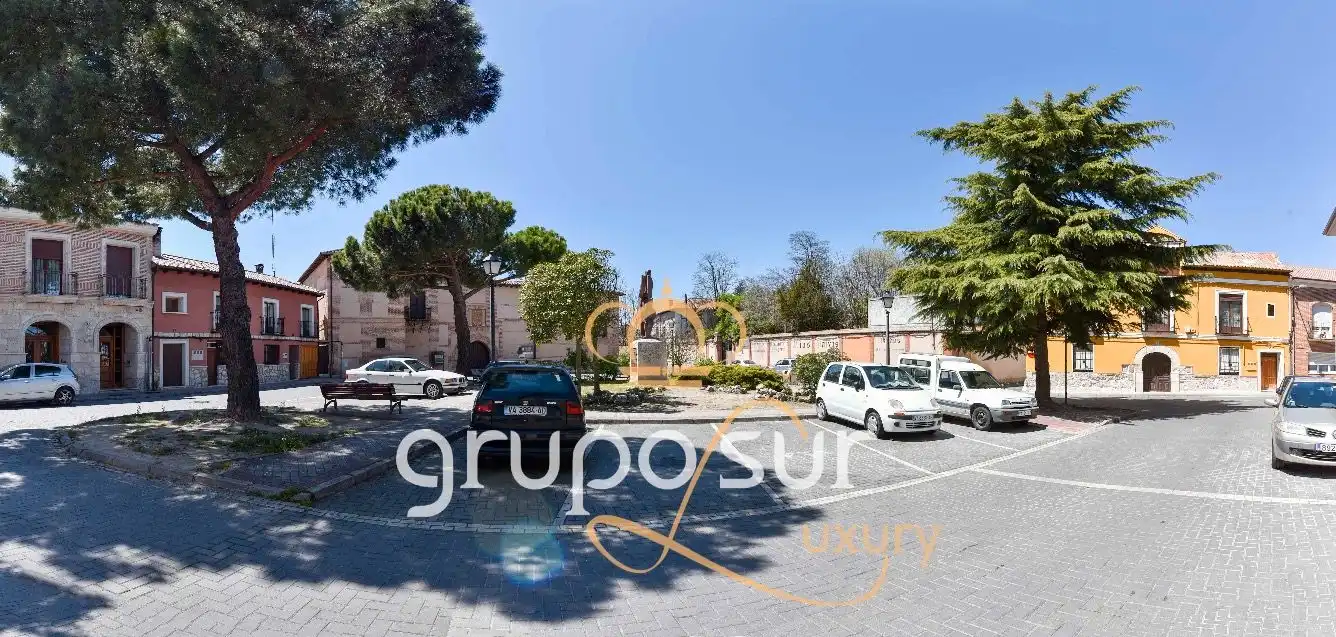 Exterior view of Country homes for sale in Olmedo  with Heating, Private garden and Parquet flooring