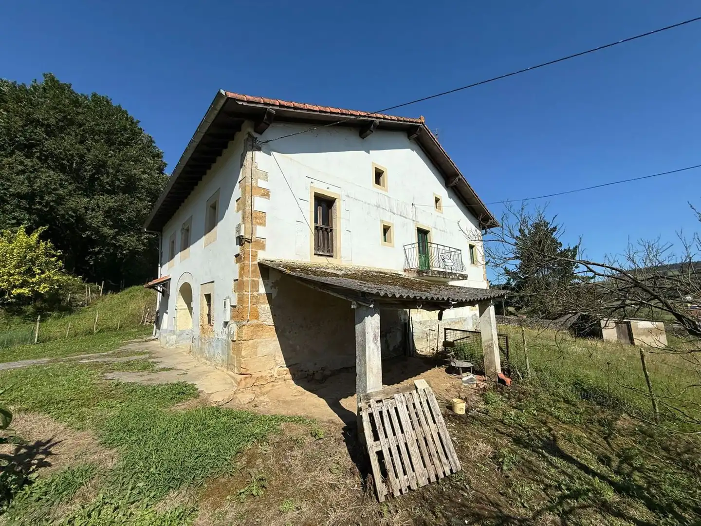 Vista exterior de Casa o xalet en venda en Bárcena de Cicero
