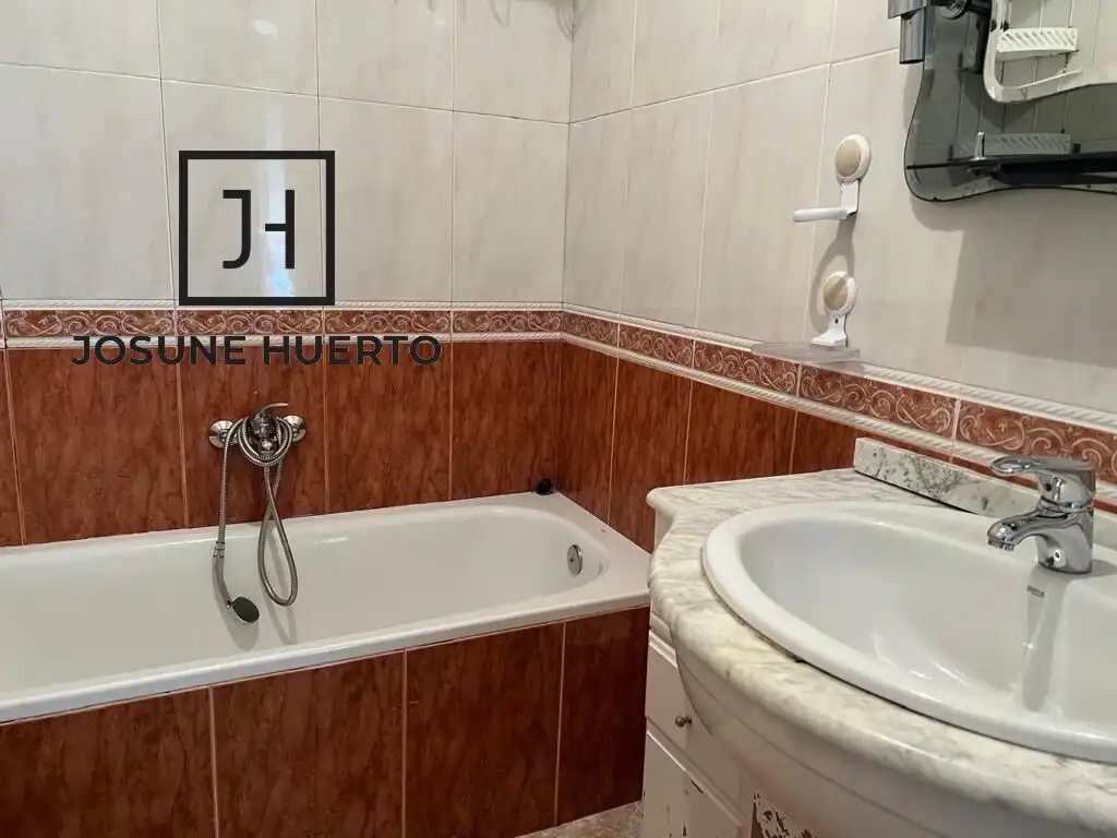Baño de Finca rústica en venta en Zalamea de la Serena con Calefacción y Terraza