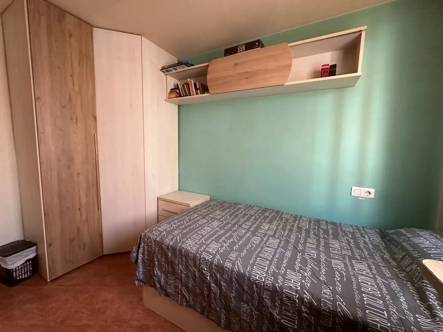 Habitación de Piso en venta en Castellón de la Plana / Castelló de la Plana con Amueblado