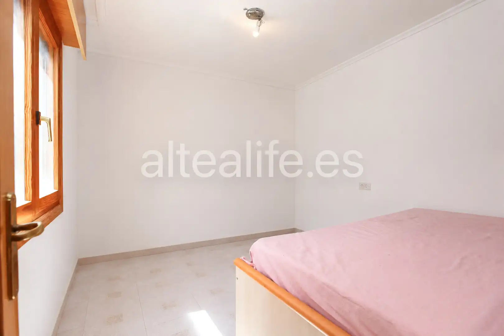Habitación de Apartamento en venta en Polop con Aire acondicionado y Balcón