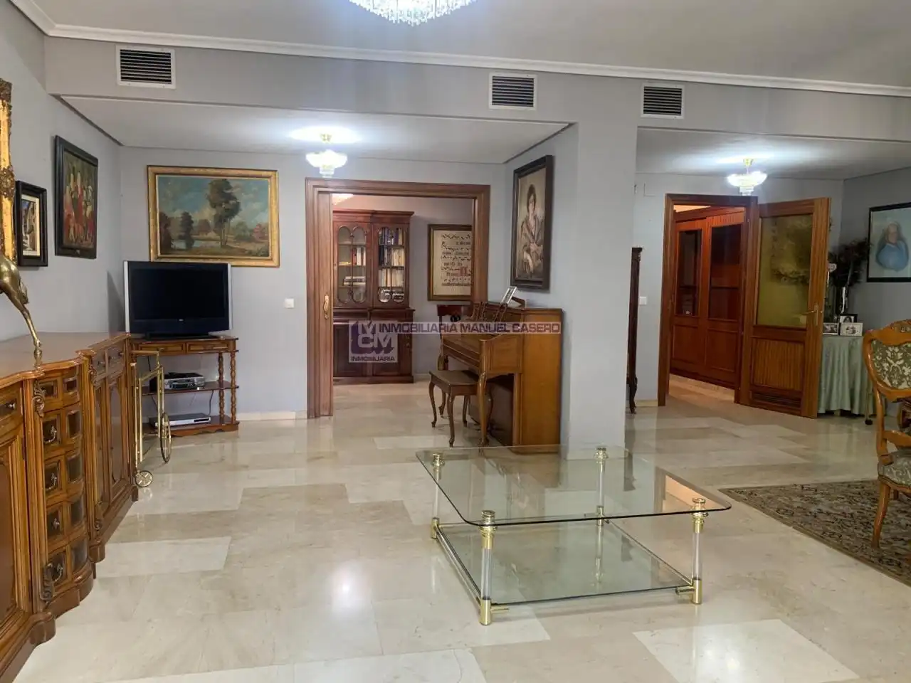 Sala de estar de Piso en venta en Cáceres con Calefacción y Terraza