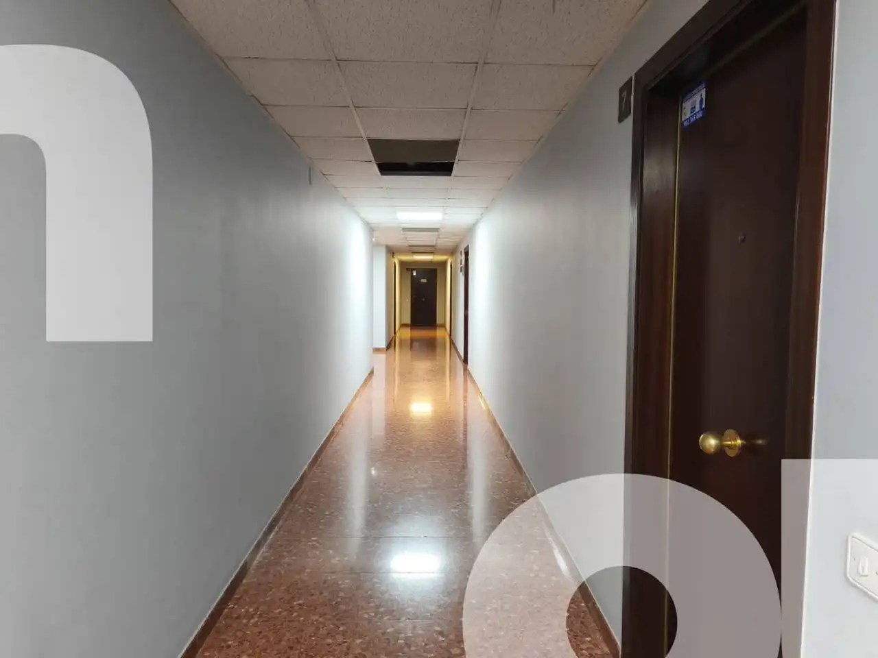 Office for sale in Mollet del Vallès  with Air Conditioner and Heating