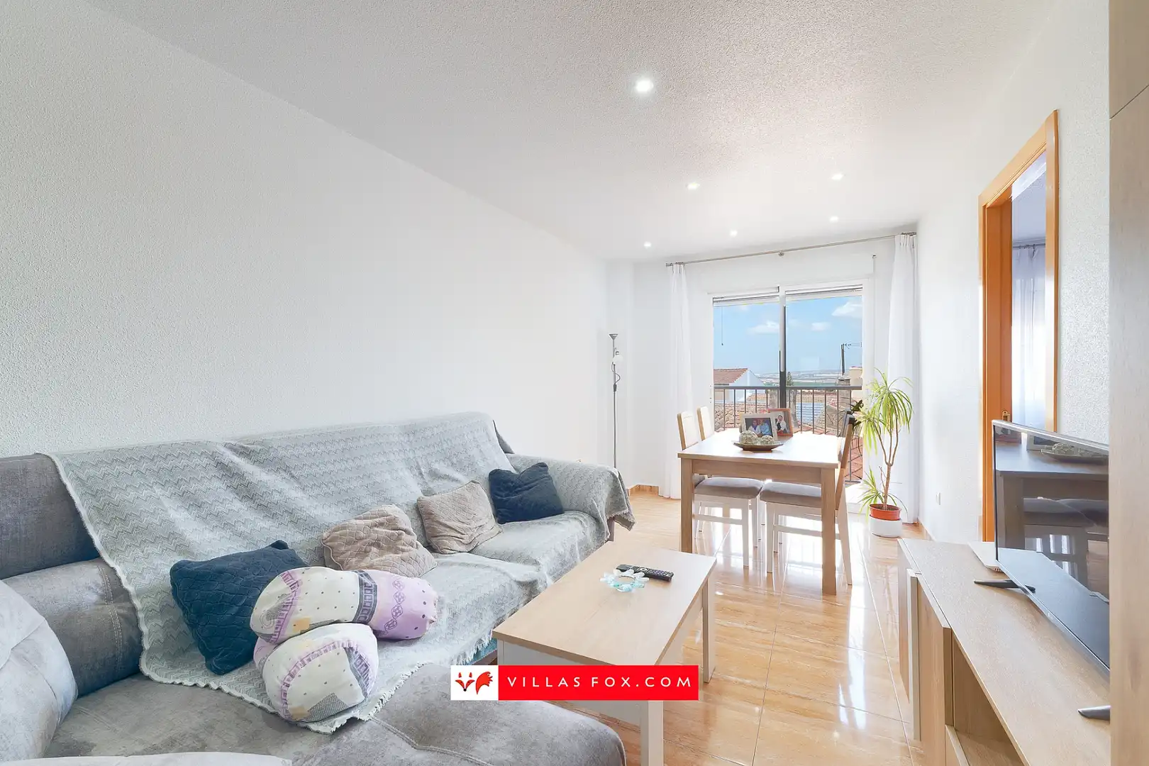 Apartment with terrace for sale in San Miguel de Salinas, imagen 2