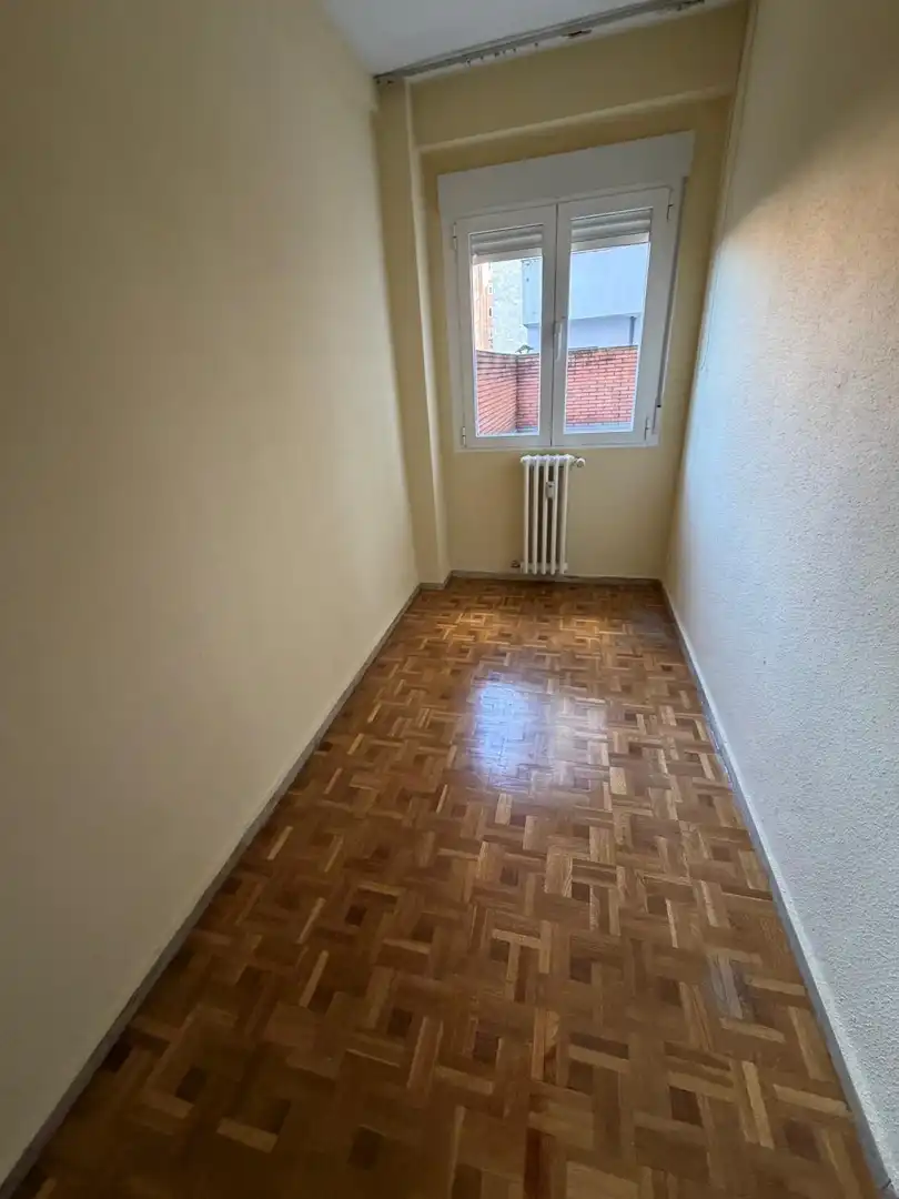 Dormitori de Apartament de lloguer en Valladolid amb Terrassa