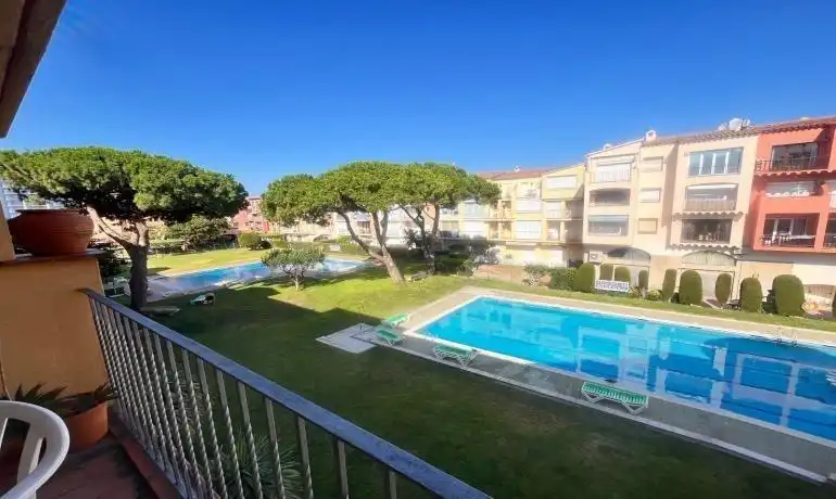 Apartamento con piscina en venta en GRAN RESERVA, imagen 3