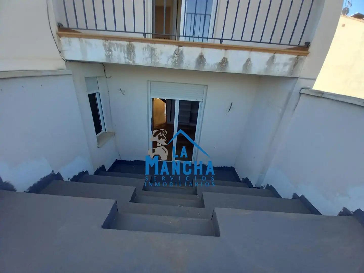 Terrassa de Casa adosada en venda en Madrigueras amb Calefacció, Terrassa i Traster