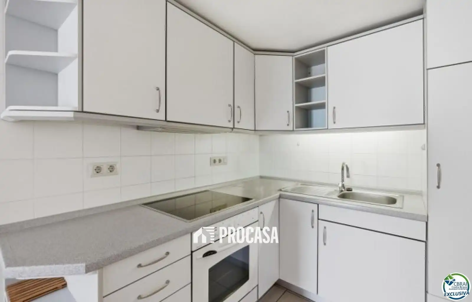Cuina de Casa o xalet en venda en Roses amb Aire condicionat