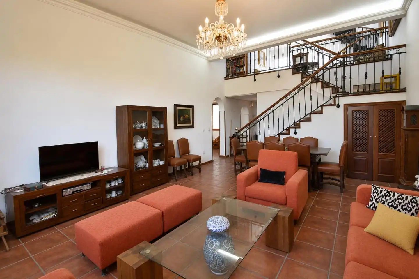 Sala de estar de Casa o chalet en venta en Alcazarén con Calefacción, Jardín privado y Trastero
