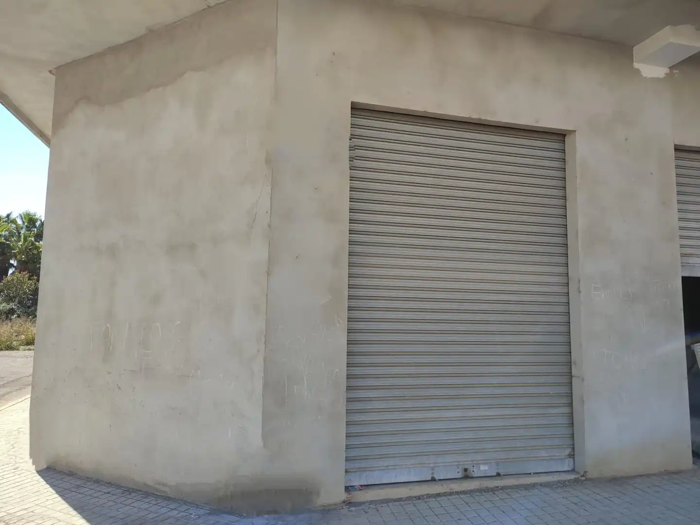 Vista exterior de Local en venta en Betxí