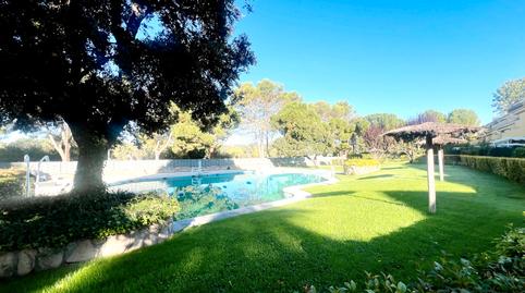 Foto 2 de Casa adosada en venda a Calle Guadiana, El Bosque, Madrid