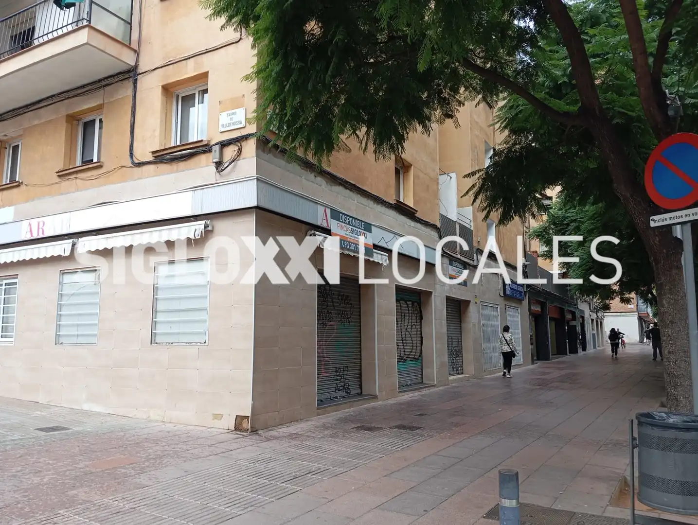 Vista exterior de Local de alquiler en Barcelona