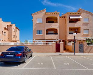 Vista exterior de Casa o xalet en venda en Torrevieja amb Aire condicionat, Calefacció i Terrassa