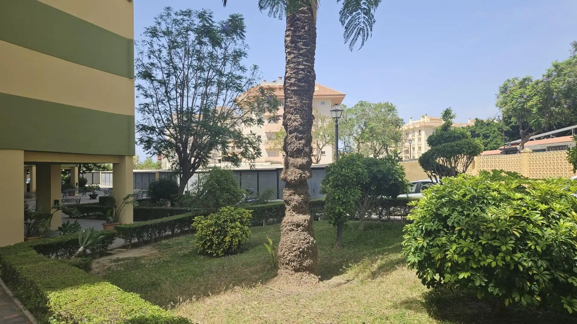 Vista exterior de Piso en venta en Fuengirola con Terraza y Balcón