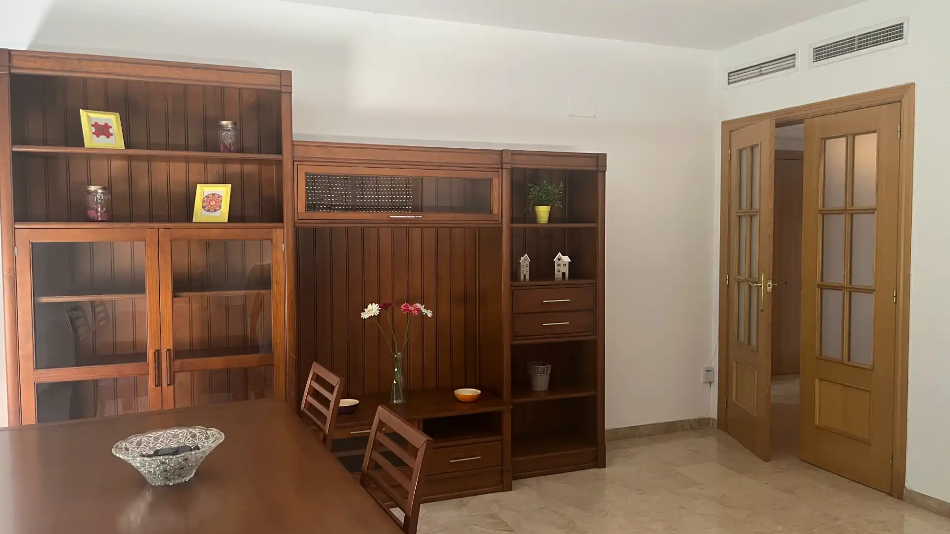 Living room of Flat for sale in Benetússer  with Air Conditioner, Heating and Oven