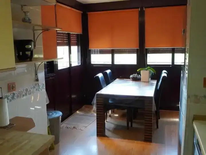 Comedor de Ático de alquiler en  Madrid Capital con Aire acondicionado y Piscina