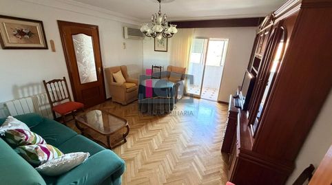Photo 2 of Flat for rent in Avda de la Hipanidad, Centro, Cáceres Capital
