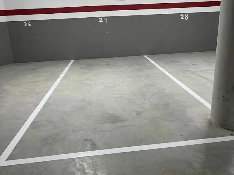 Parking of Garage for rent in Figueres